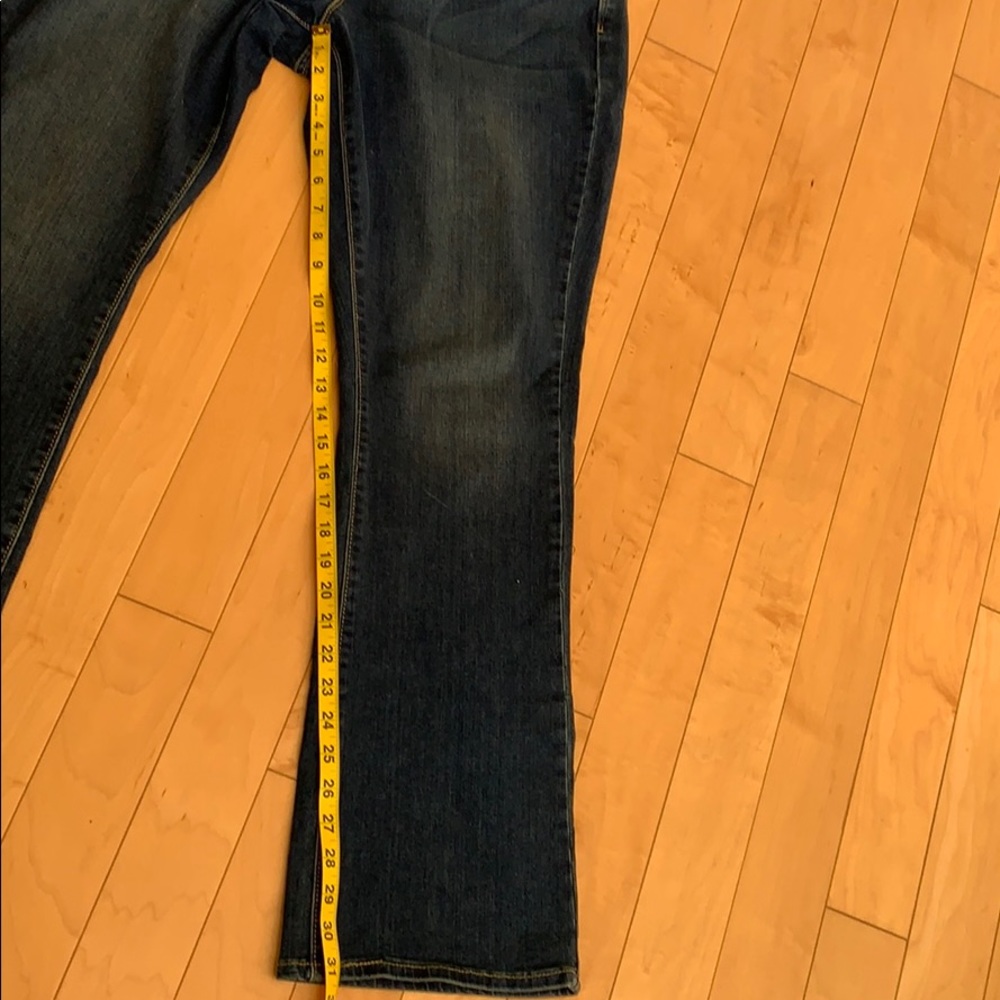 Levi Curve Super Stretch Modern Bootcut Jean - image 7